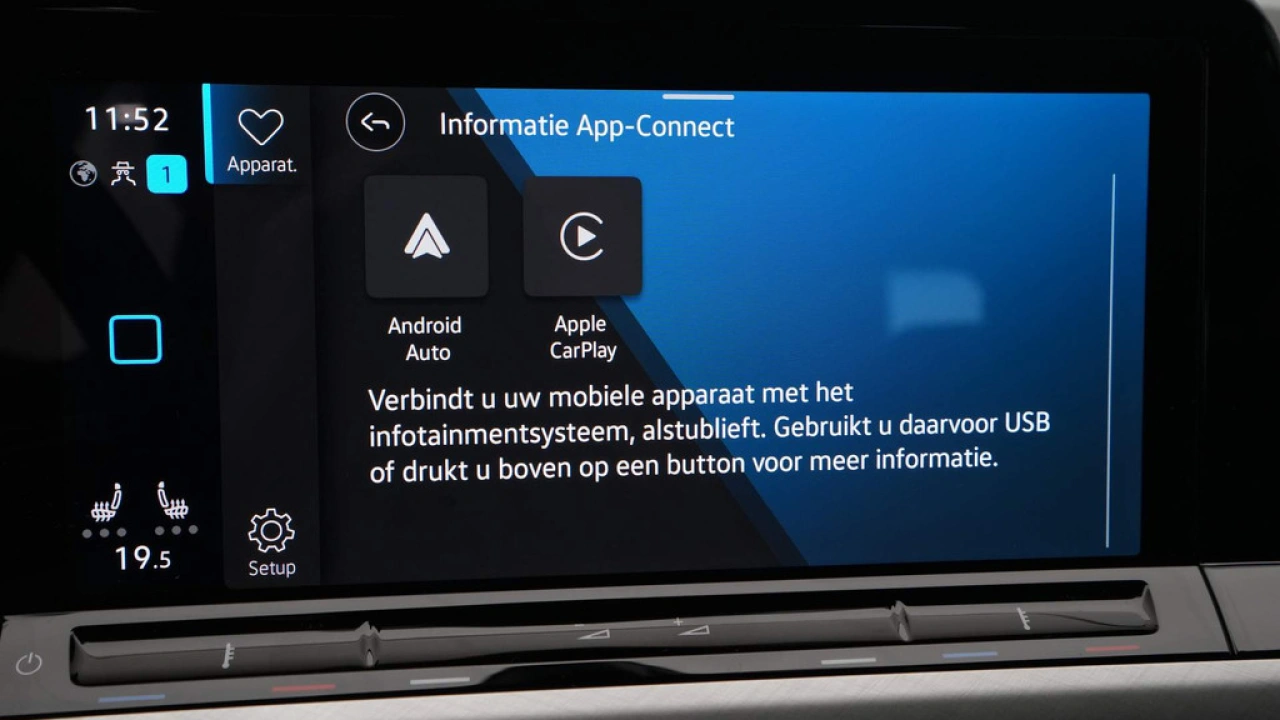 Volkswagen Golf 1.0 TSI Life Business