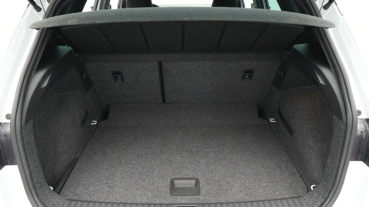 SEAT Arona 1.0 TSI 115 pk DSG Xcellence Business Intense