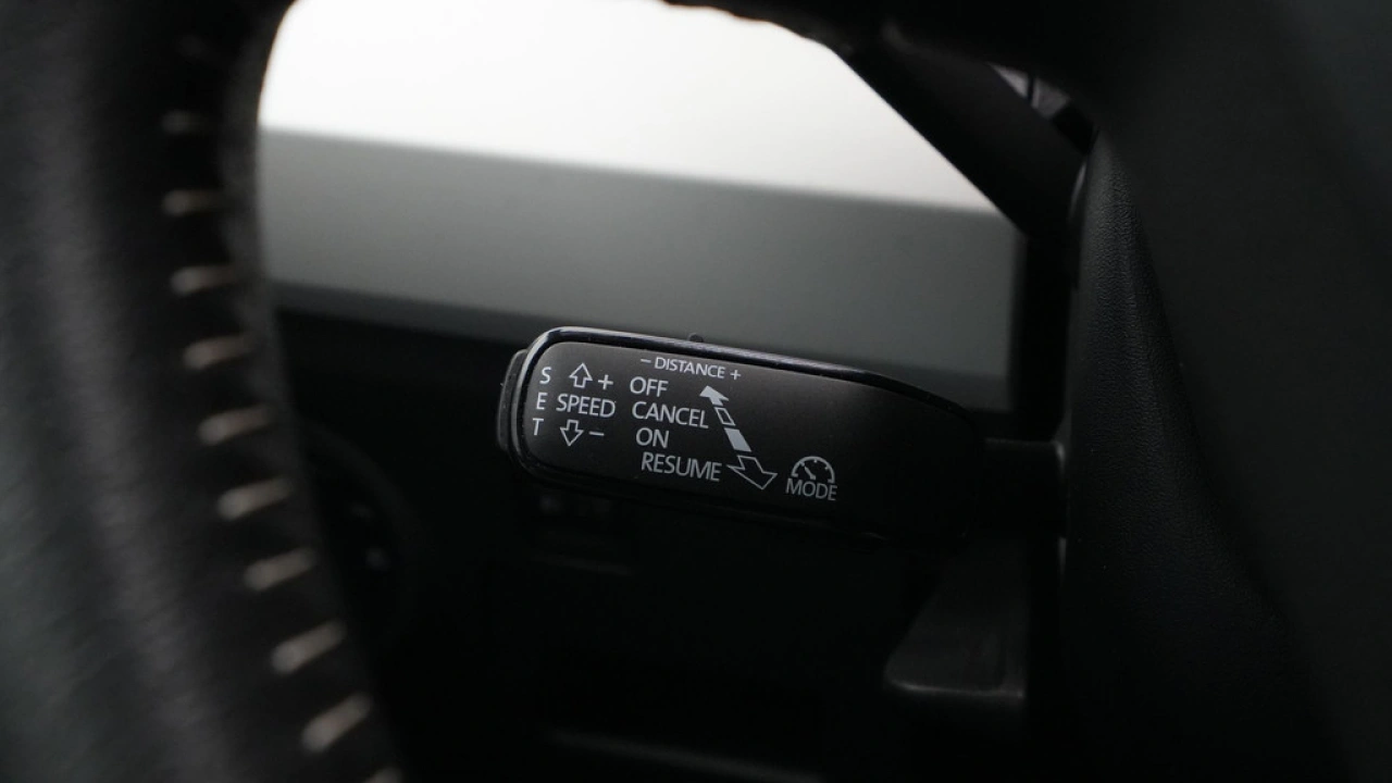 SEAT Arona 1.0 TSI 115 pk DSG Xcellence Business Intense
