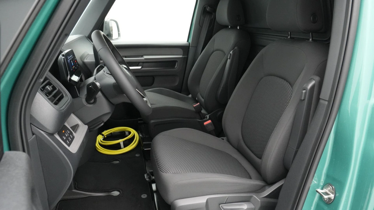 VW Bedrijfswagens ID. Buzz Cargo Anniversary Edition 79 kWh 210kW 286PK