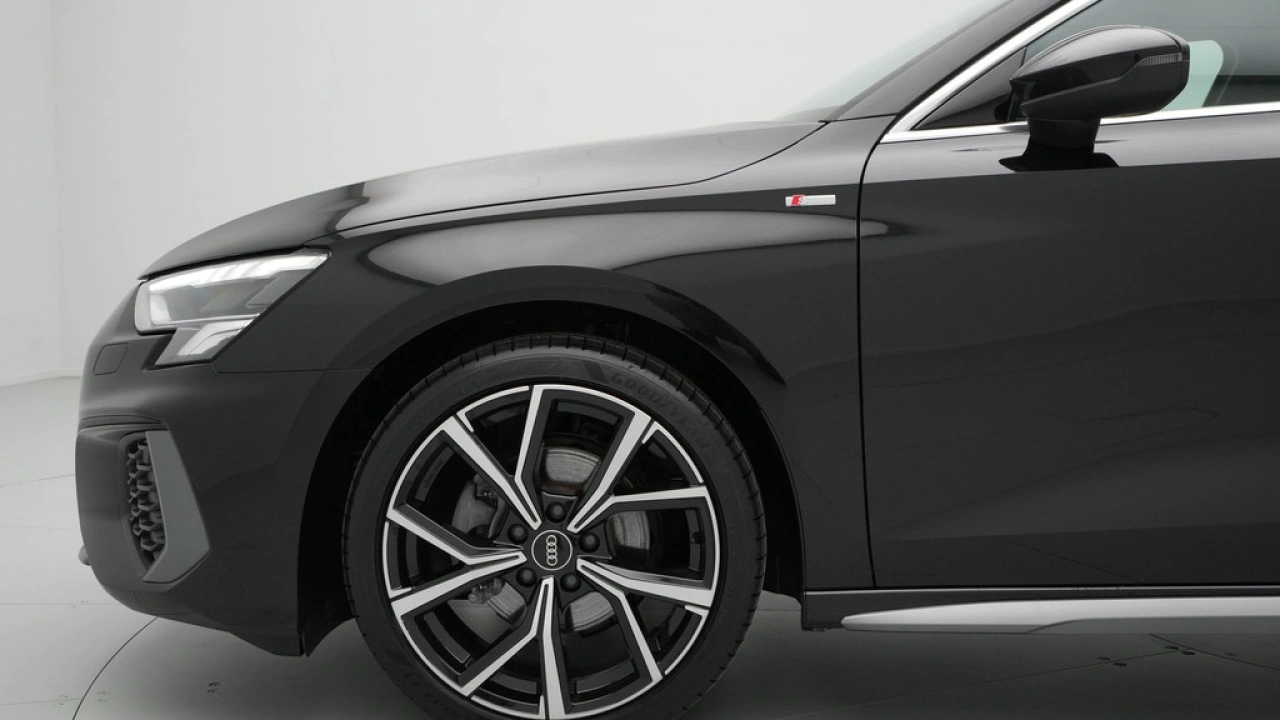 Audi A3 Sportback 30 TFSI S edition