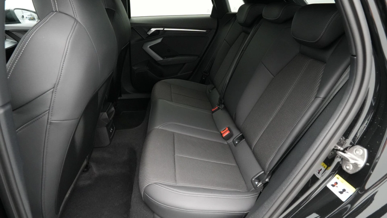 Audi A3 Sportback 30 TFSI 116 pk S-tronic S edition
