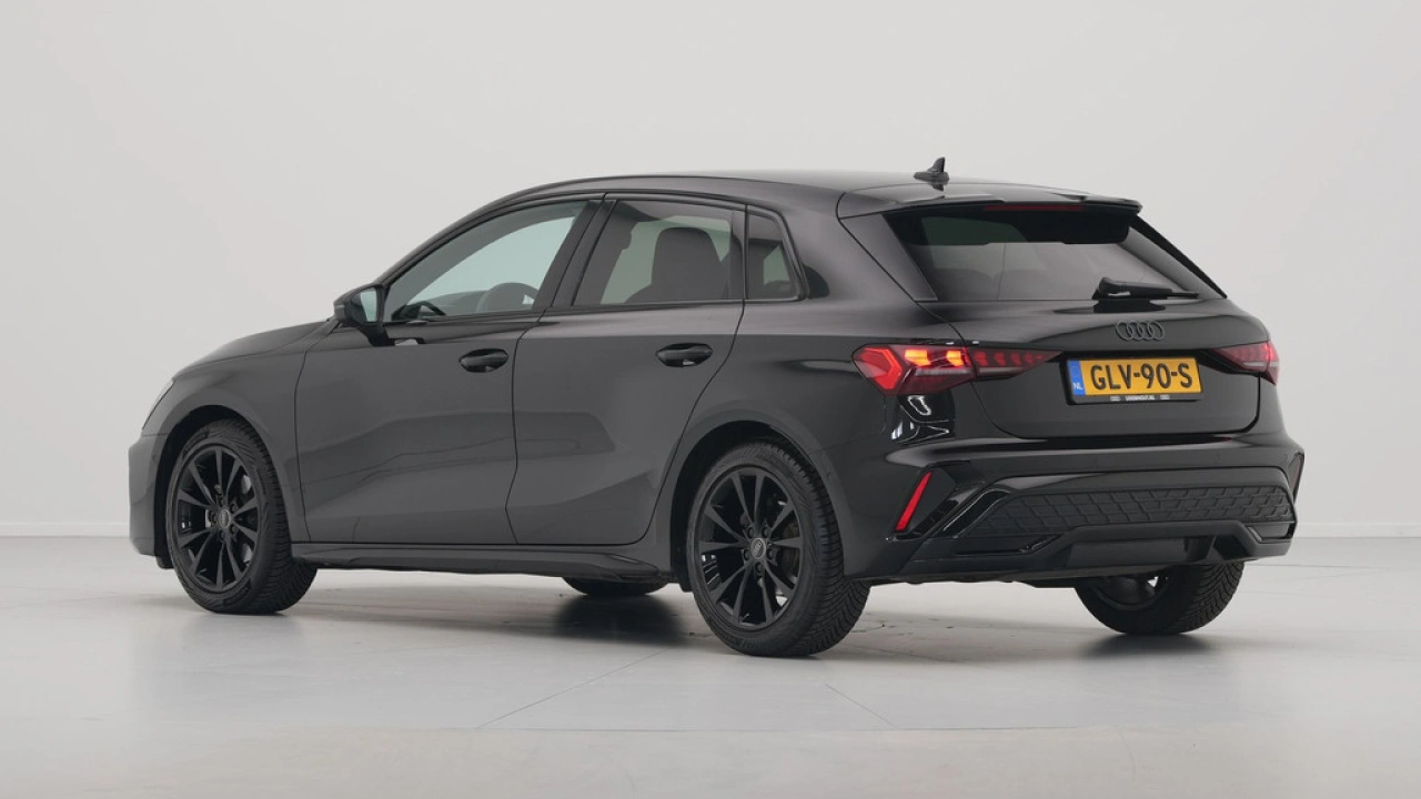 Audi A3 Sportback 30 TFSI 116 pk S-tronic S edition