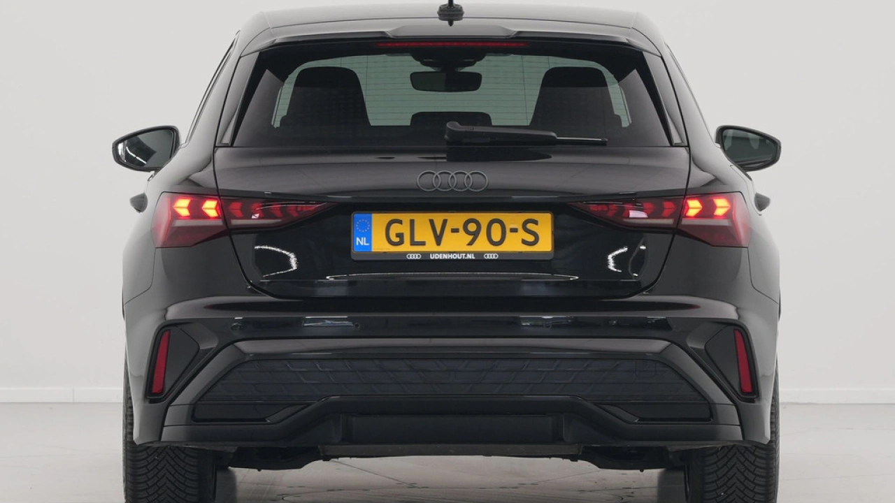 Audi A3 Sportback 30 TFSI 116 pk S-tronic S edition