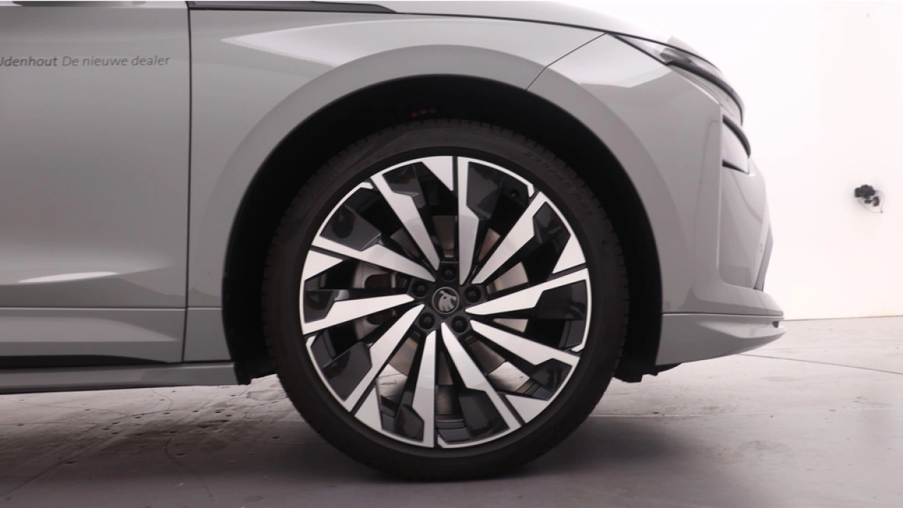 Škoda Enyaq 85 Sportline / Demonstratievoertuig