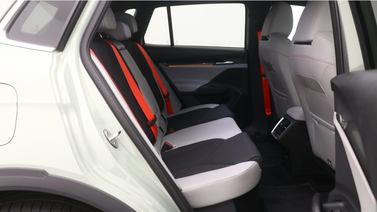 Škoda Elroq 85 Business Edition / Demonstratieauto