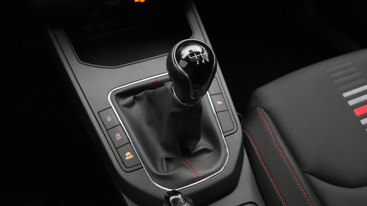 SEAT Ibiza 1.0 TSI 115pk FR Business Intense