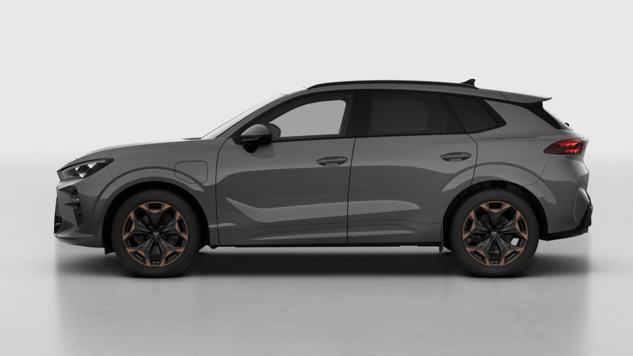 CUPRA Terramar 1.5 TSI e-Hybrid 272 6DSG VZ Performance