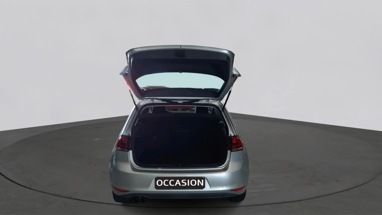 Volkswagen Golf 1.4 TSI ACT Highline | Climatronic | Navi | Verwarmde voorstoelen |
