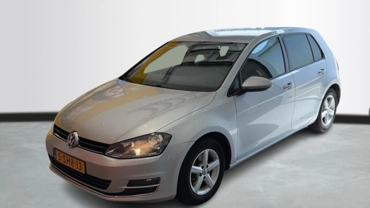 Volkswagen Golf 1.4 TSI ACT Highline | Nieuw binnen |