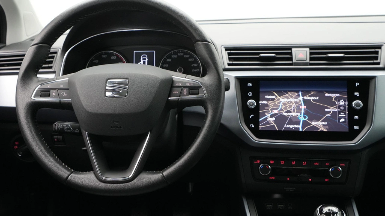 SEAT Arona 1.0 TSI 115pk Style Business Intense