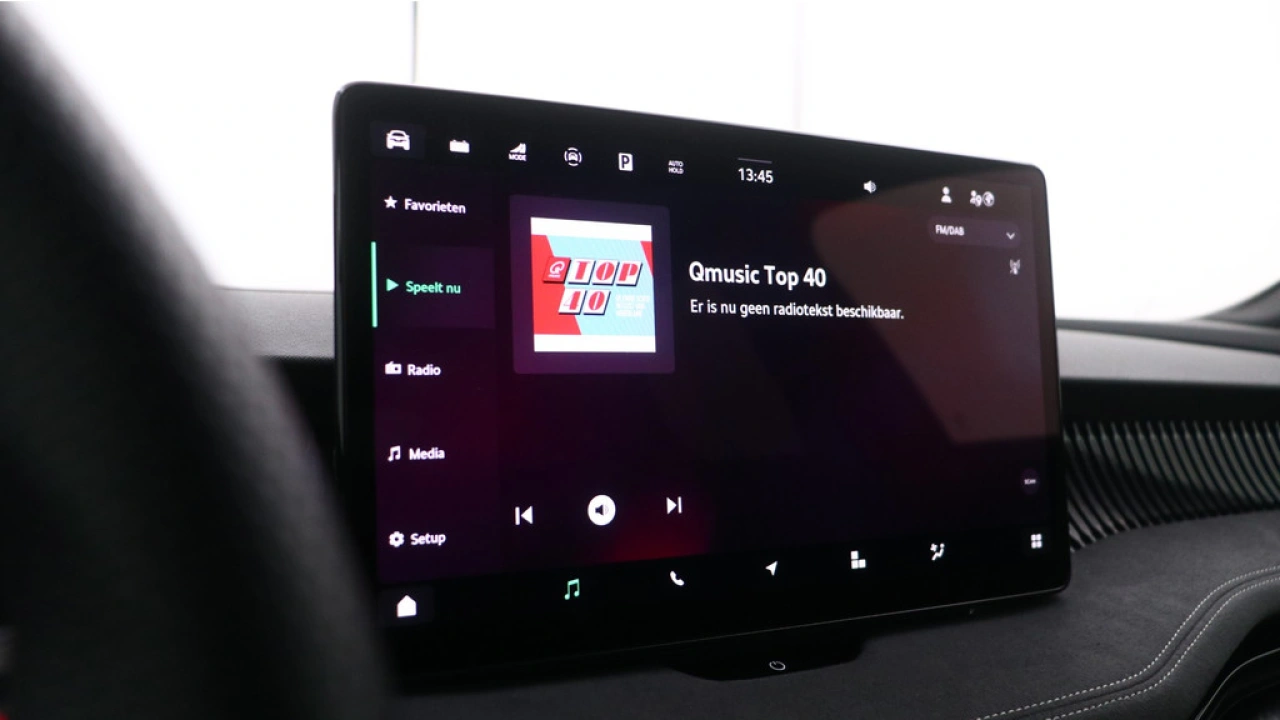 Škoda Superb Combi 1.5 TSI PHEV Sportline Business / Demonstratievoertuig