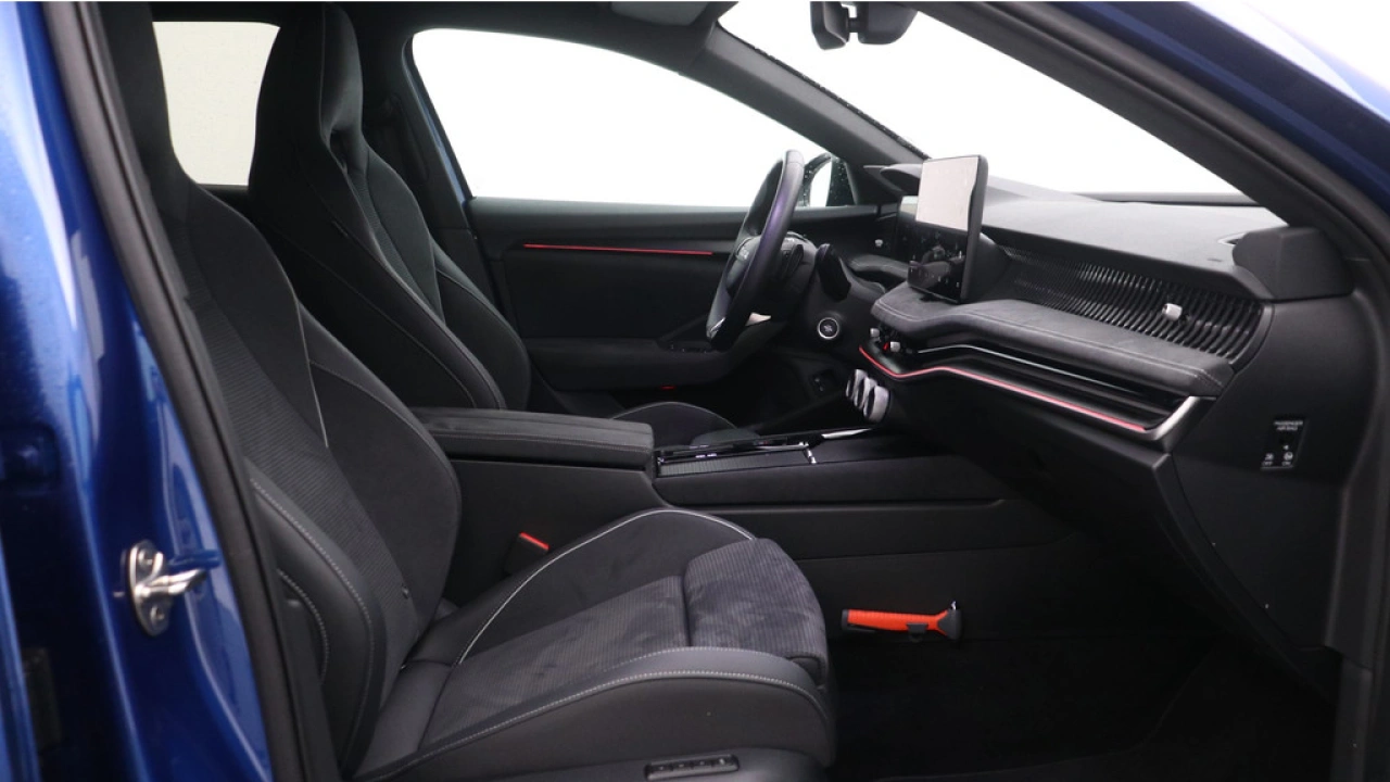 Škoda Superb Combi 1.5 TSI PHEV Sportline Business / Demonstratievoertuig