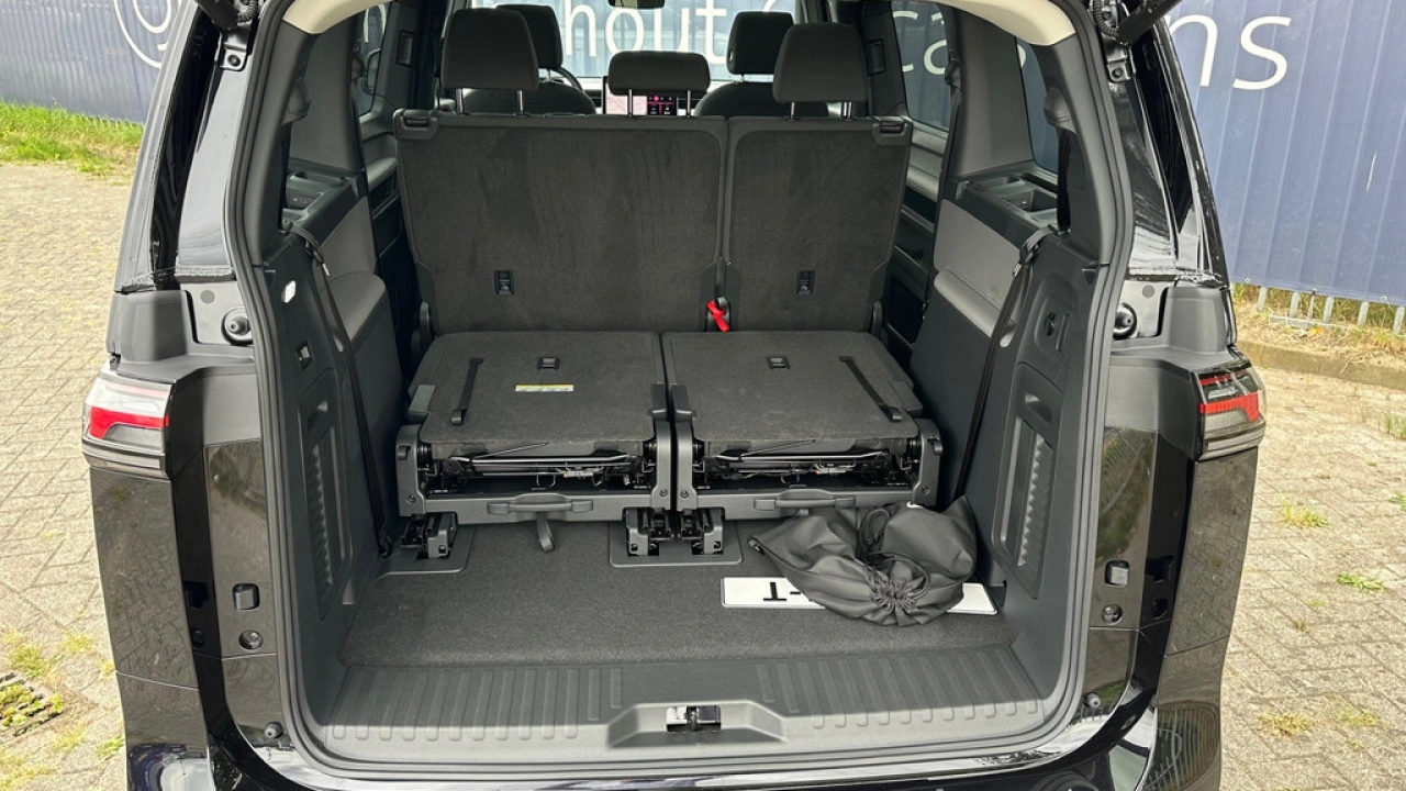 Volkswagen ID. Buzz Pro Bulli 86 kWh 286pk LWB 7p. Panoramadak