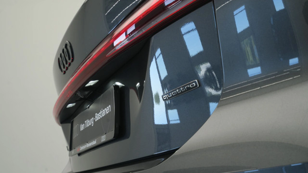 Audi A5 Limousine e-hybrid quattro 299 S tronic S edition