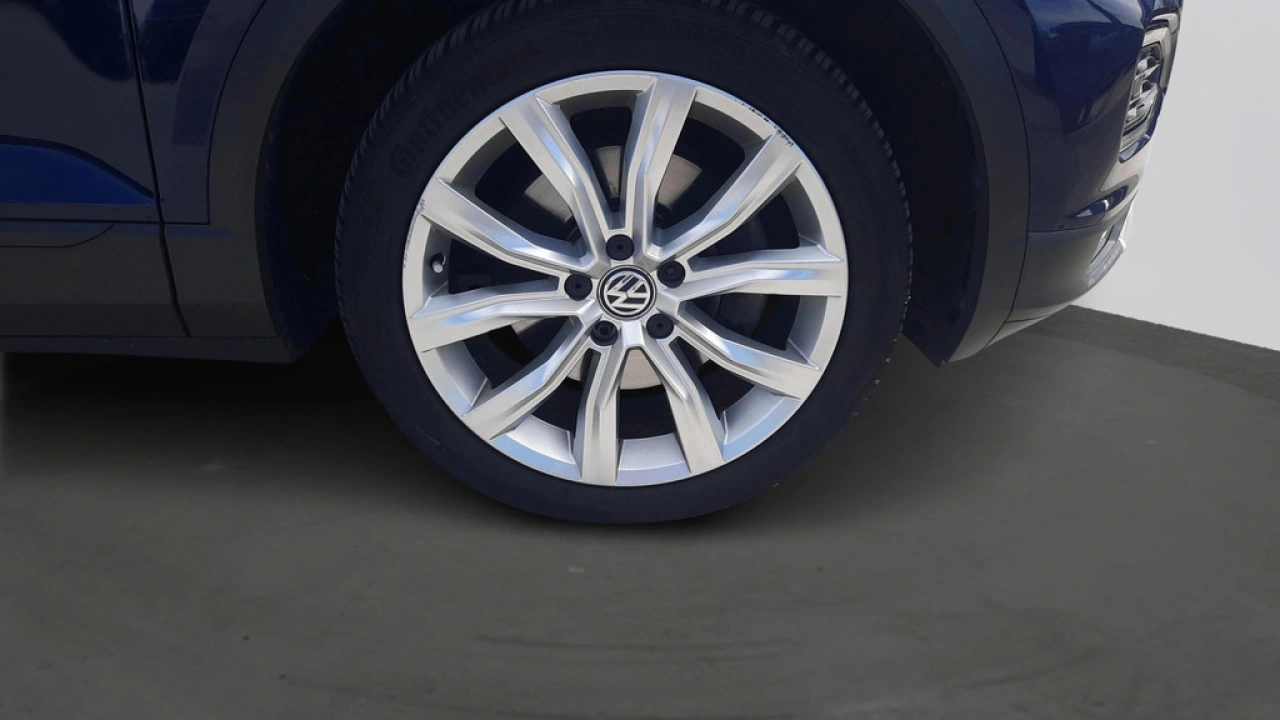 Volkswagen T-Roc 1.0 TSI Style | Panoramadak | Trekhaak | 18