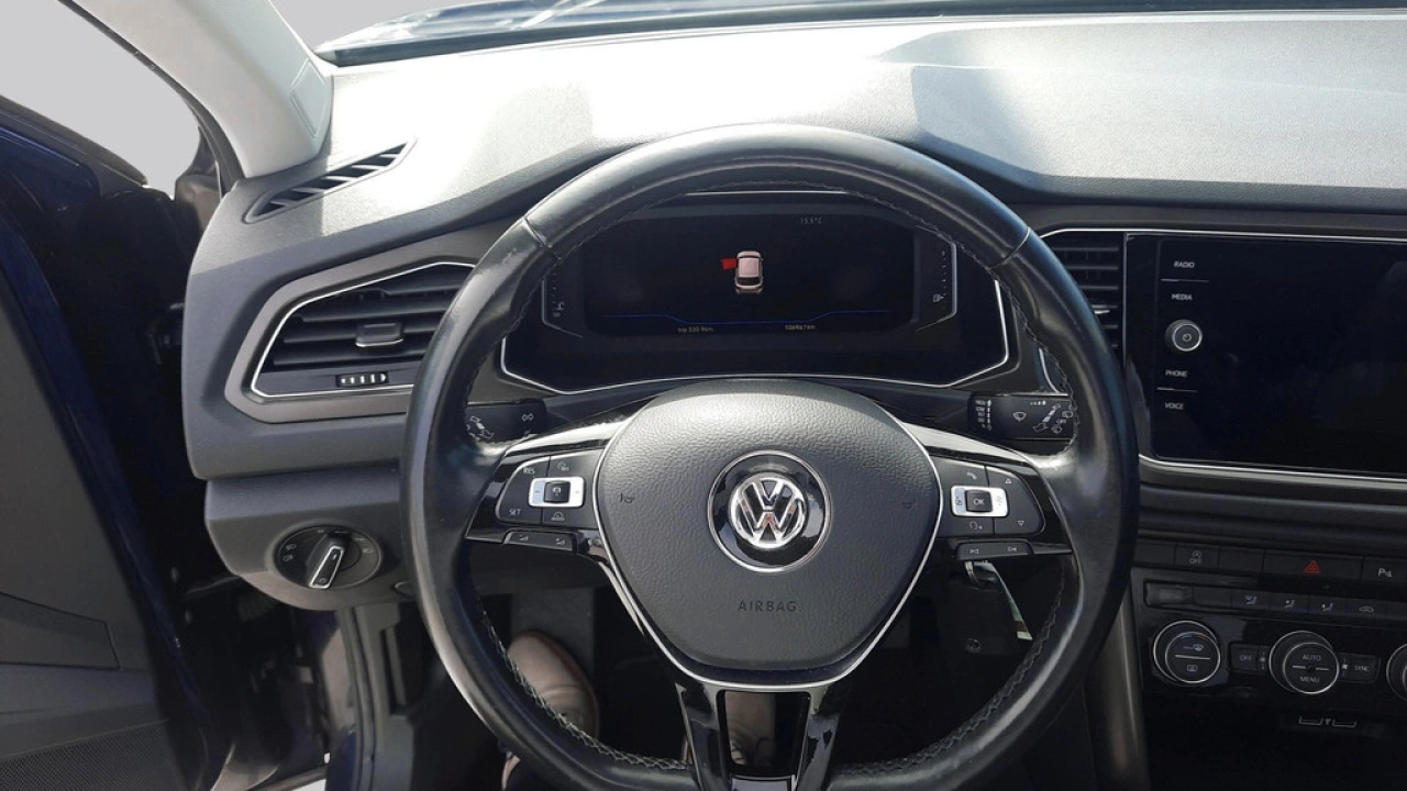 Volkswagen T-Roc 1.0 TSI Style | Panoramadak | Trekhaak | 18