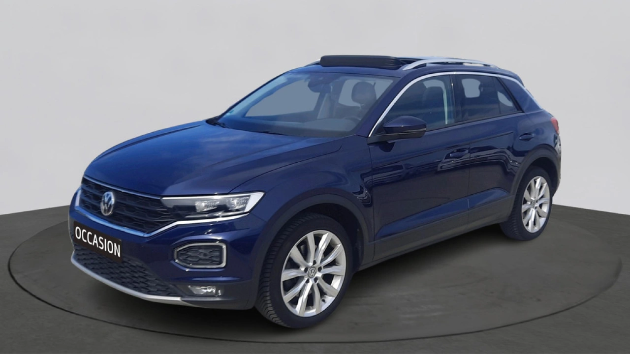 Volkswagen T-Roc 1.0 TSI Style | Panoramadak | Trekhaak | 18