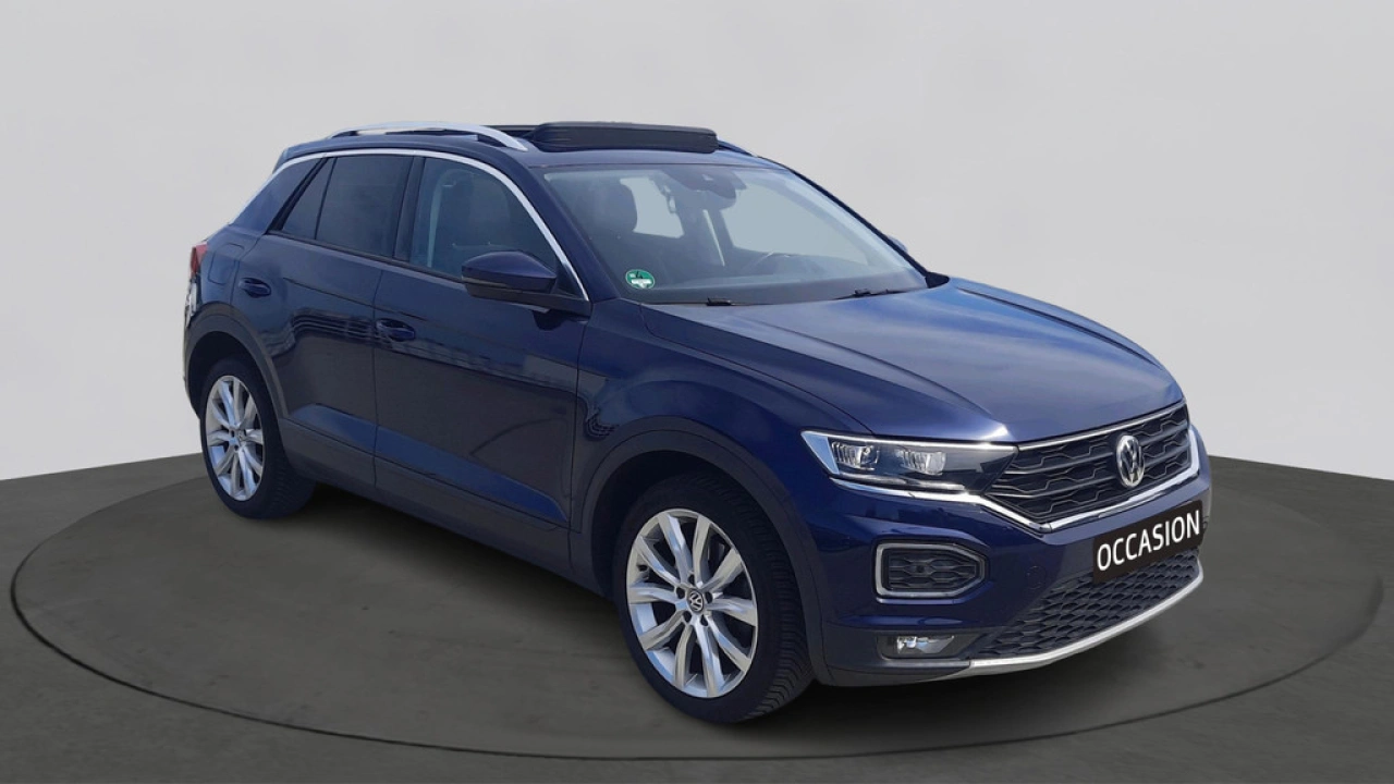 Volkswagen T-Roc 1.0 TSI Style | Panoramadak | Trekhaak | 18