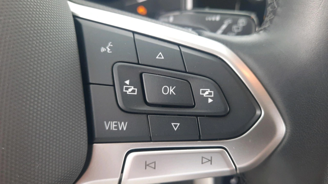 Volkswagen Polo 1.0 TSI Life Business
