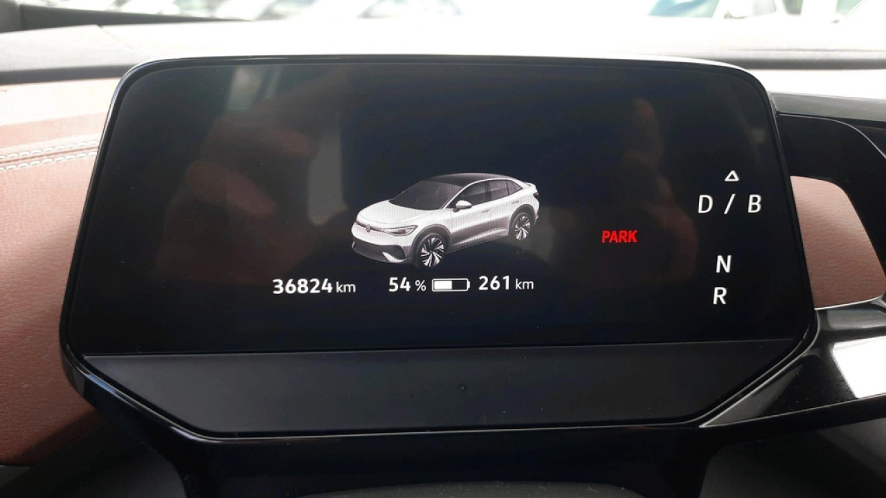 Volkswagen ID.5 Pro 77 kWh | Multimedia pakket | Comfortpakket | 19