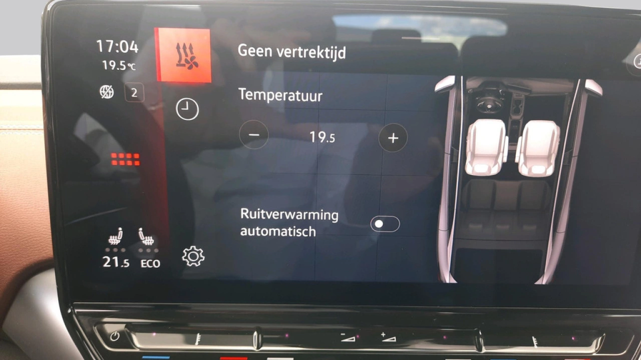 Volkswagen ID.5 Pro 77 kWh | Multimedia pakket | Comfortpakket | 19