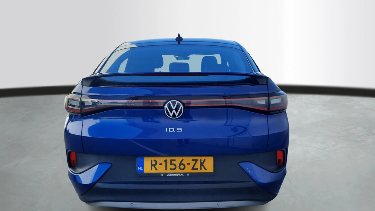 Volkswagen ID.5 Pro 77 kWh | Multimedia pakket | Comfortpakket | 19