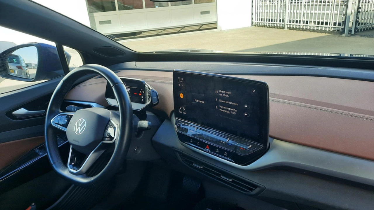 Volkswagen ID.5 Pro 77 kWh | Multimedia pakket | Comfortpakket | 19