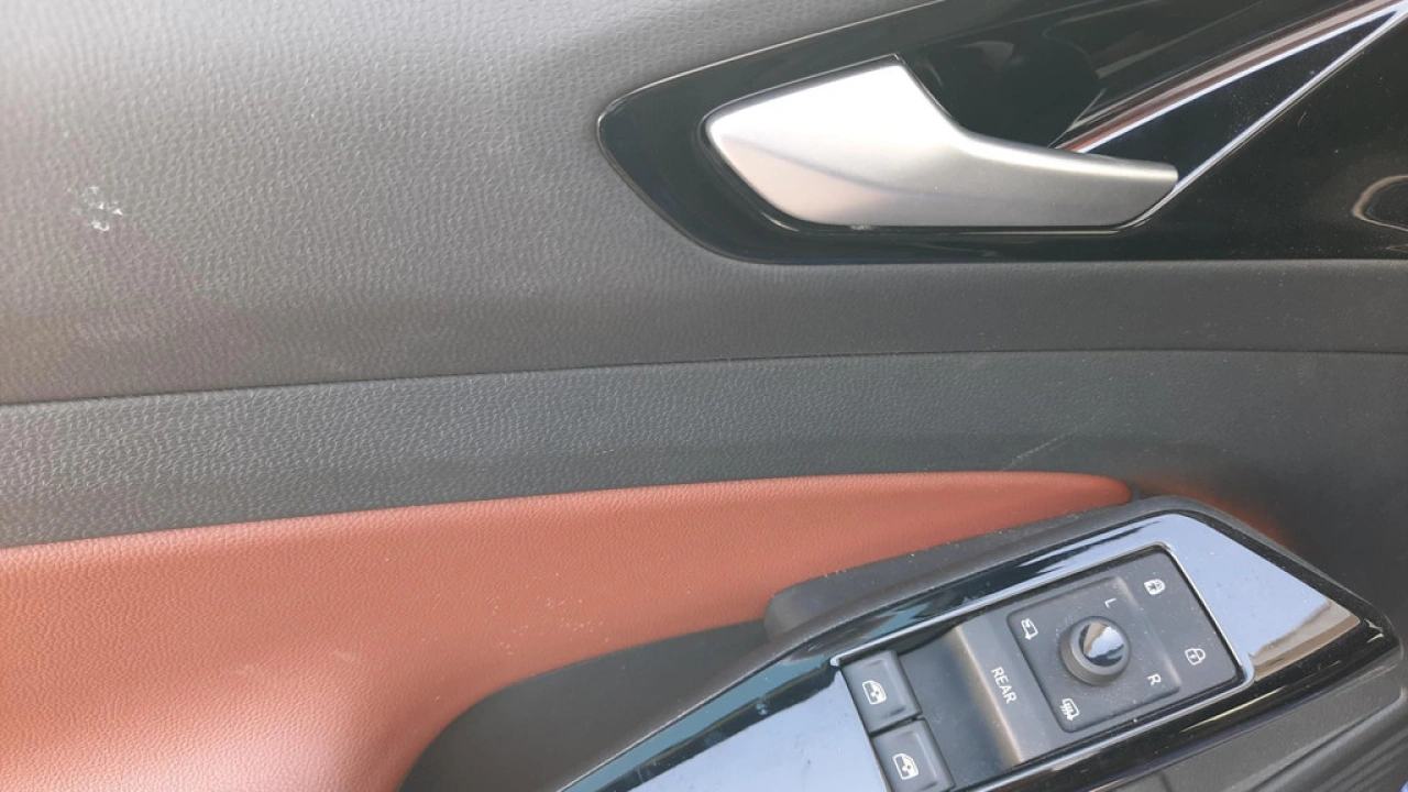 Volkswagen ID.5 Pro 77 kWh | Multimedia pakket | Comfortpakket | 19