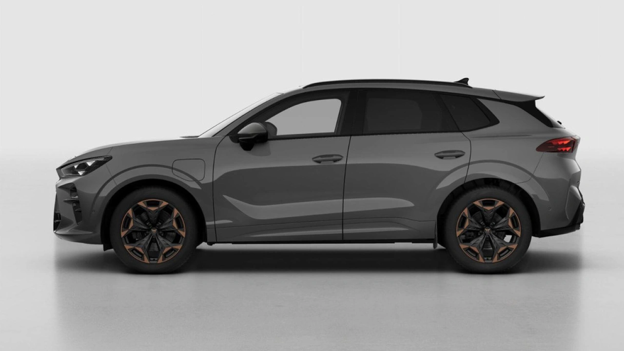 CUPRA Terramar 1.5 TSI e-Hybrid 272 6DSG VZ Performance