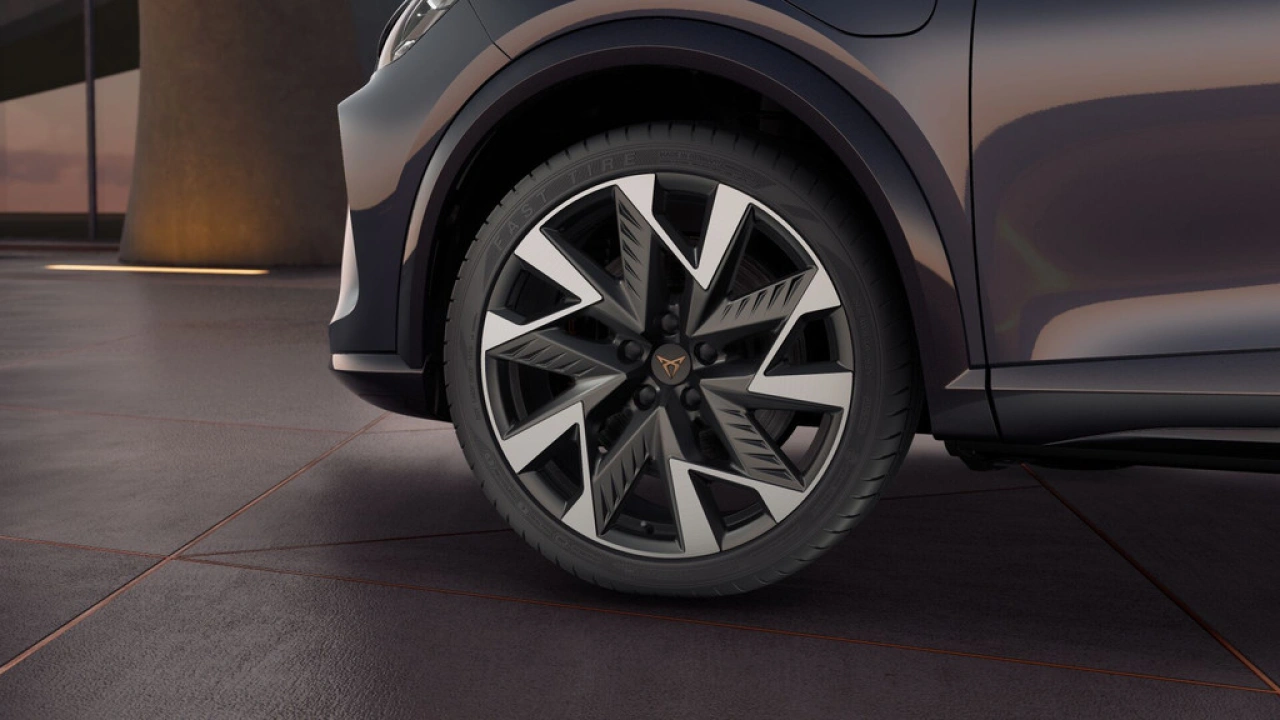 CUPRA Formentor 1.5 TSI e-Hybrid 272 6DSG VZ Performance