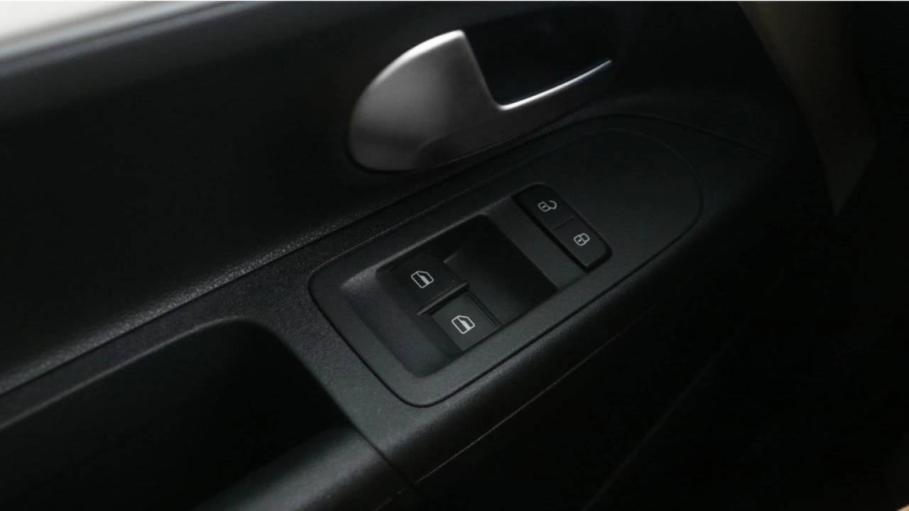 Volkswagen up! 1.0 Airco | Smartphone integratie | Lane Assist | DAB |