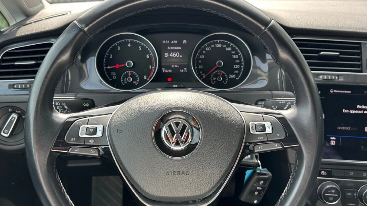 Volkswagen GOLF Variant 1.0 TSI 115pk Comfortline Navigatie Trekhaak