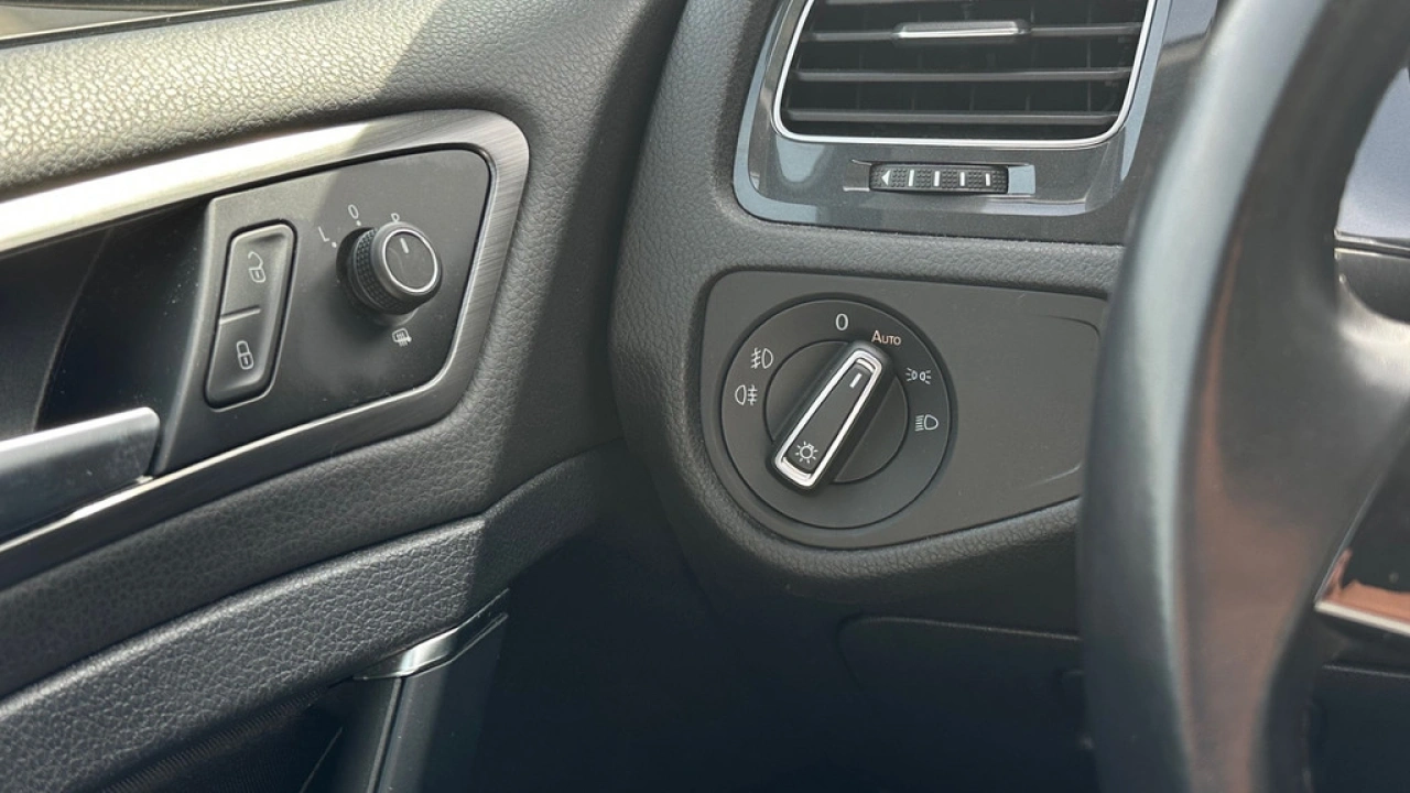 Volkswagen GOLF Variant 1.0 TSI 115pk Comfortline Navigatie Trekhaak
