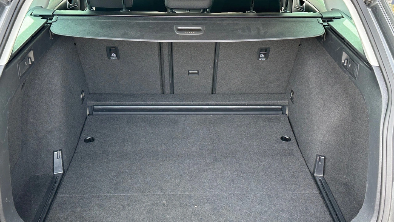 Volkswagen GOLF Variant 1.0 TSI 115pk Comfortline Navigatie Trekhaak