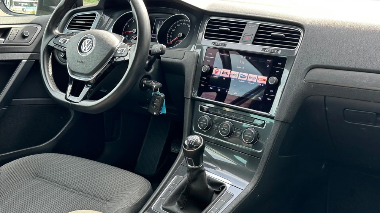 Volkswagen GOLF Variant 1.0 TSI 115pk Comfortline Navigatie Trekhaak