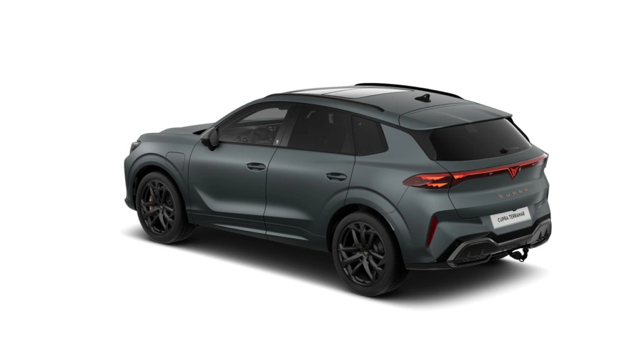 CUPRA Terramar 1.5 TSI e-Hybrid 272 6DSG VZ America's CUP