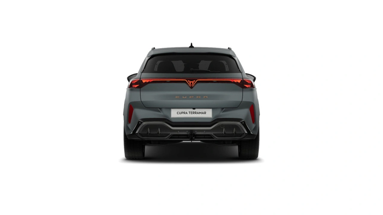 CUPRA Terramar 1.5 TSI e-Hybrid 272 6DSG VZ America's CUP