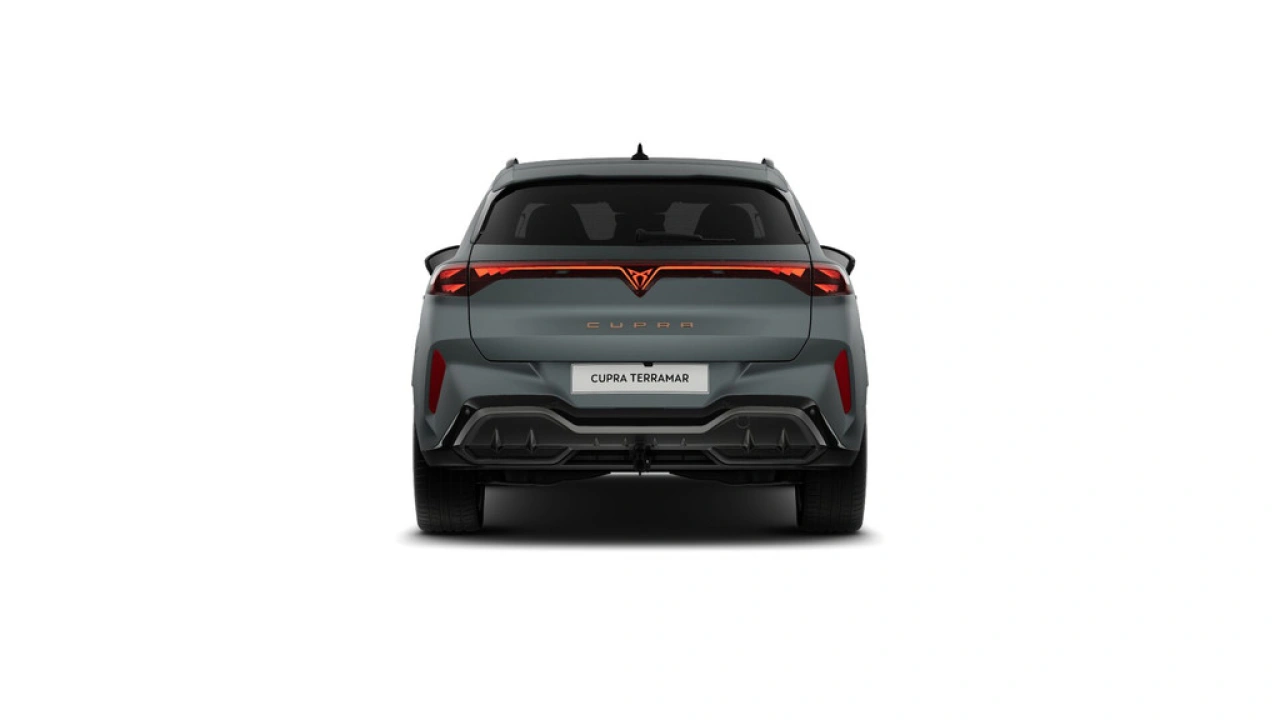 CUPRA Terramar 1.5 TSI e-Hybrid 272 6DSG VZ America's CUP