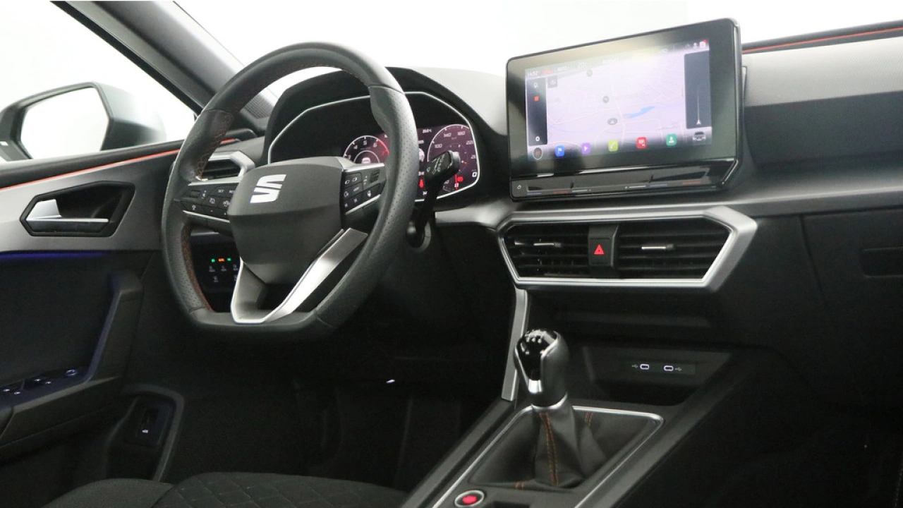 SEAT Leon Sportstourer 1.5 TSI 150pk FR Business Intense