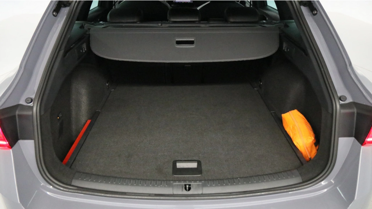 SEAT Leon Sportstourer 1.5 TSI 150pk FR Business Intense