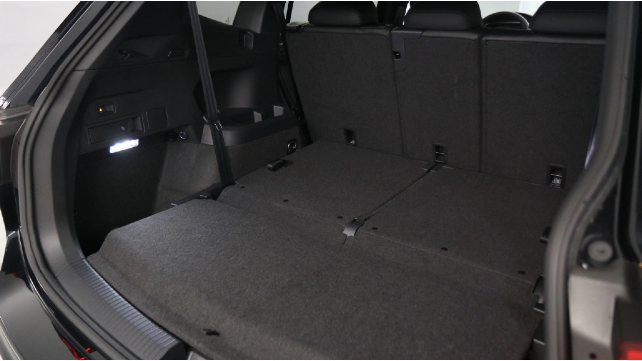 Volkswagen Tiguan Allspace 1.5 TSI 150pk DSG R-Line Business 7p. Trekhaak