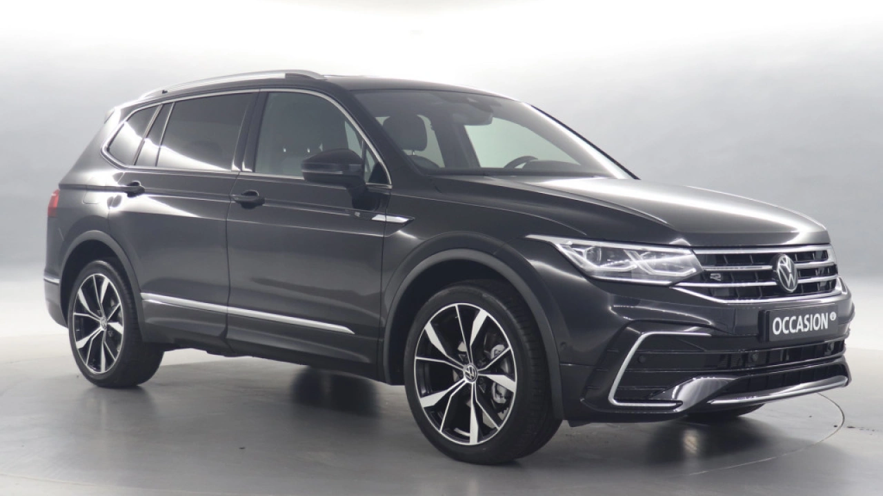 Volkswagen Tiguan Allspace 1.5 TSI 150pk DSG R-Line Business 7p. Trekhaak