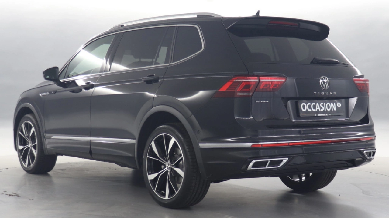 Volkswagen Tiguan Allspace 1.5 TSI 150pk DSG R-Line Business 7p. Trekhaak