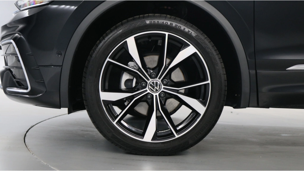 Volkswagen Tiguan Allspace 1.5 TSI 150pk DSG R-Line Business 7p. Trekhaak