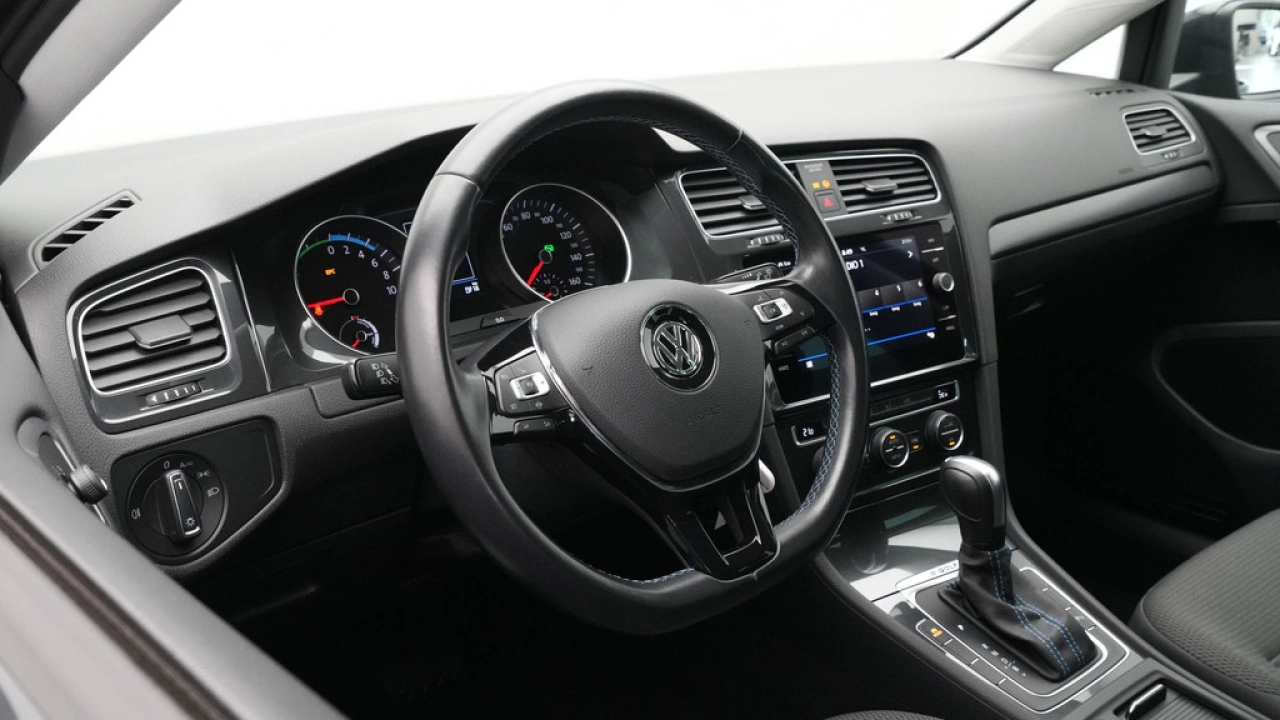 Volkswagen e-Golf E-DITION