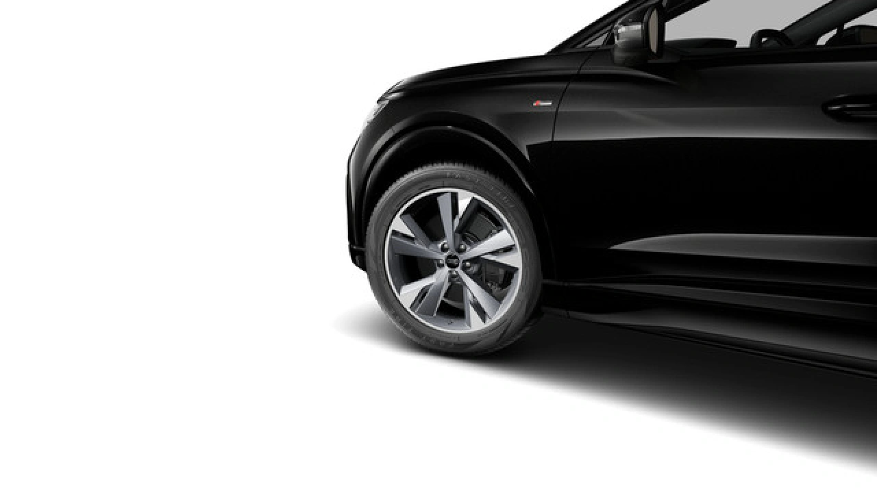 Audi Q4 e-tron Advanced edition