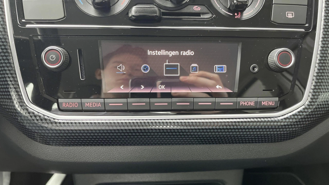 Volkswagen up! 1.0 Airco | Smartphone integratie | Lane Assist | DAB |