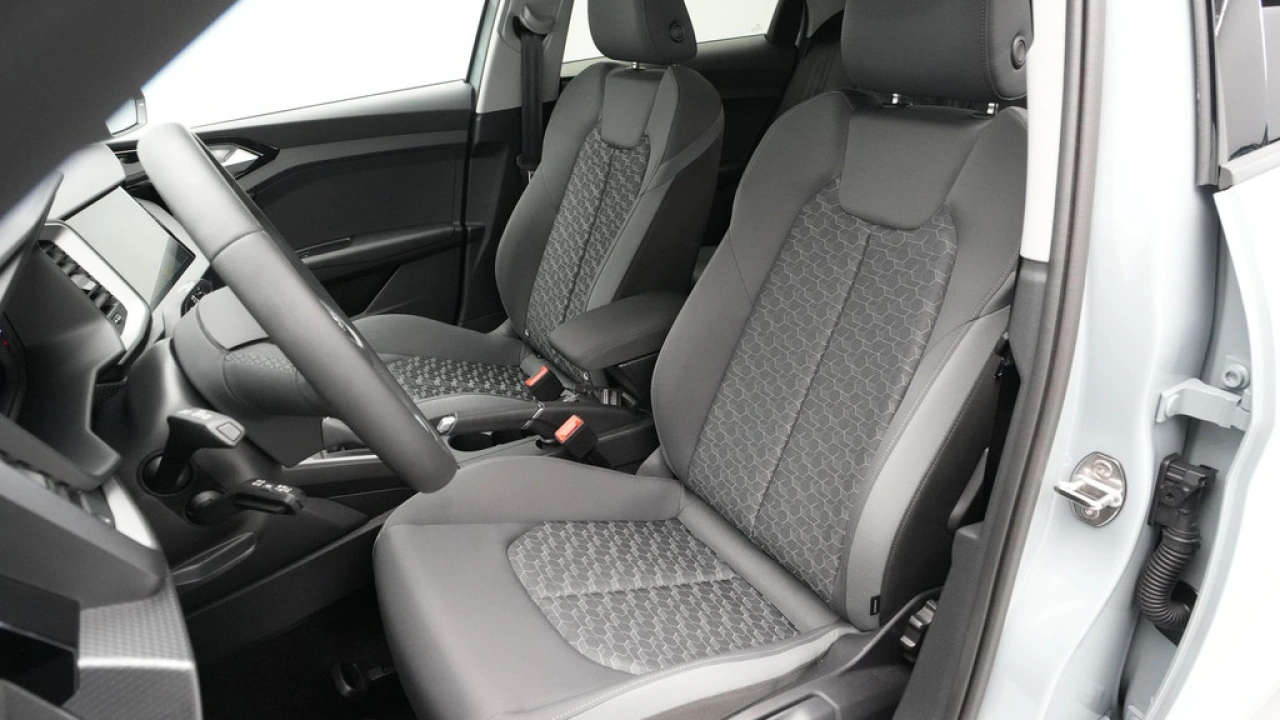 Audi A1 Sportback 25 TFSI 95 pk S-tronic S line edition