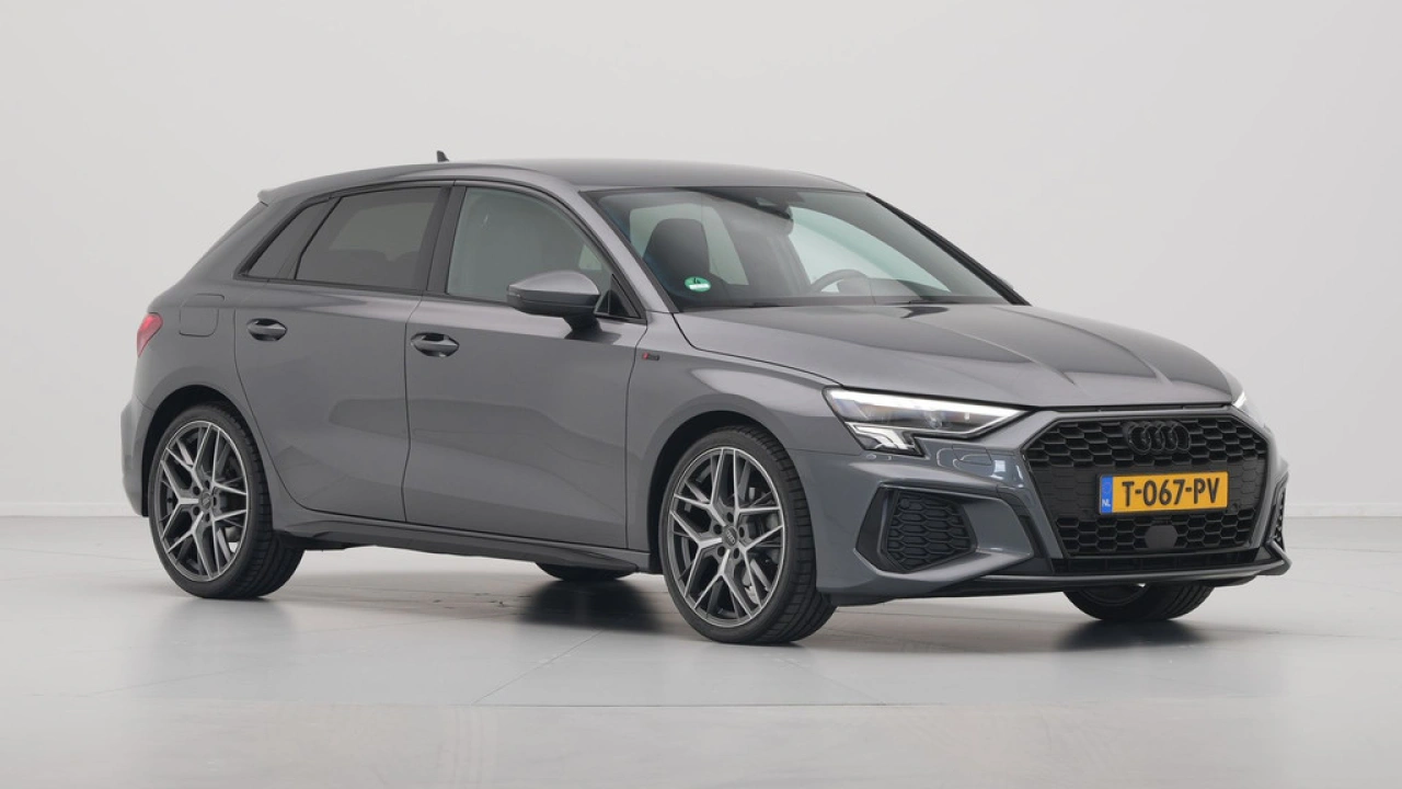 Audi A3 Sportback 30 TFSI 110pk S-Tronic S-Line edition